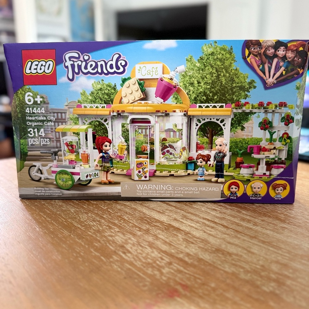 LEGO Friends 41444 Heartlake City Organic Café 314 pieces